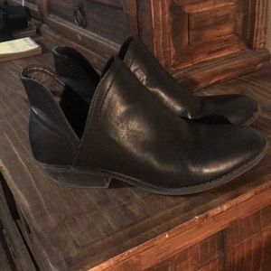 Black ankle booties